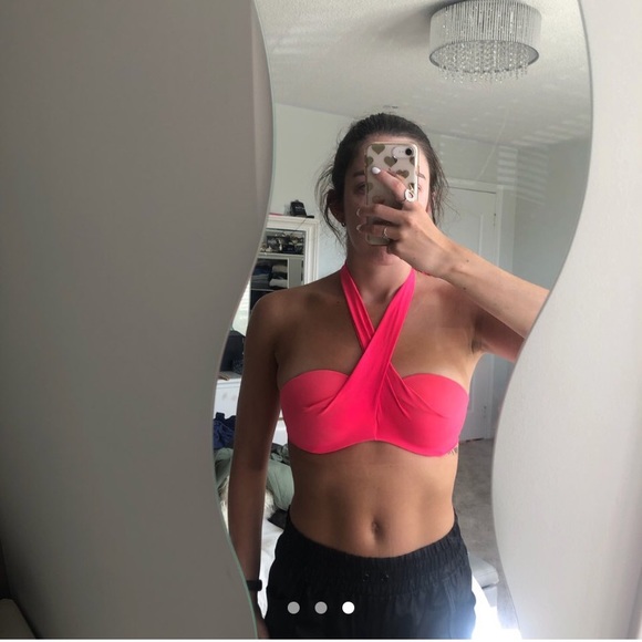 Pink bikini - Picture 3 of 3